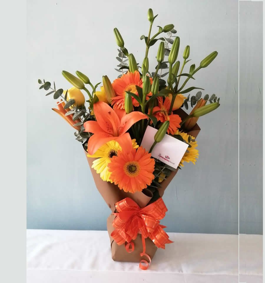 Mamá Te Amo - Envío de Flores de Cumpleaños en Querétaro